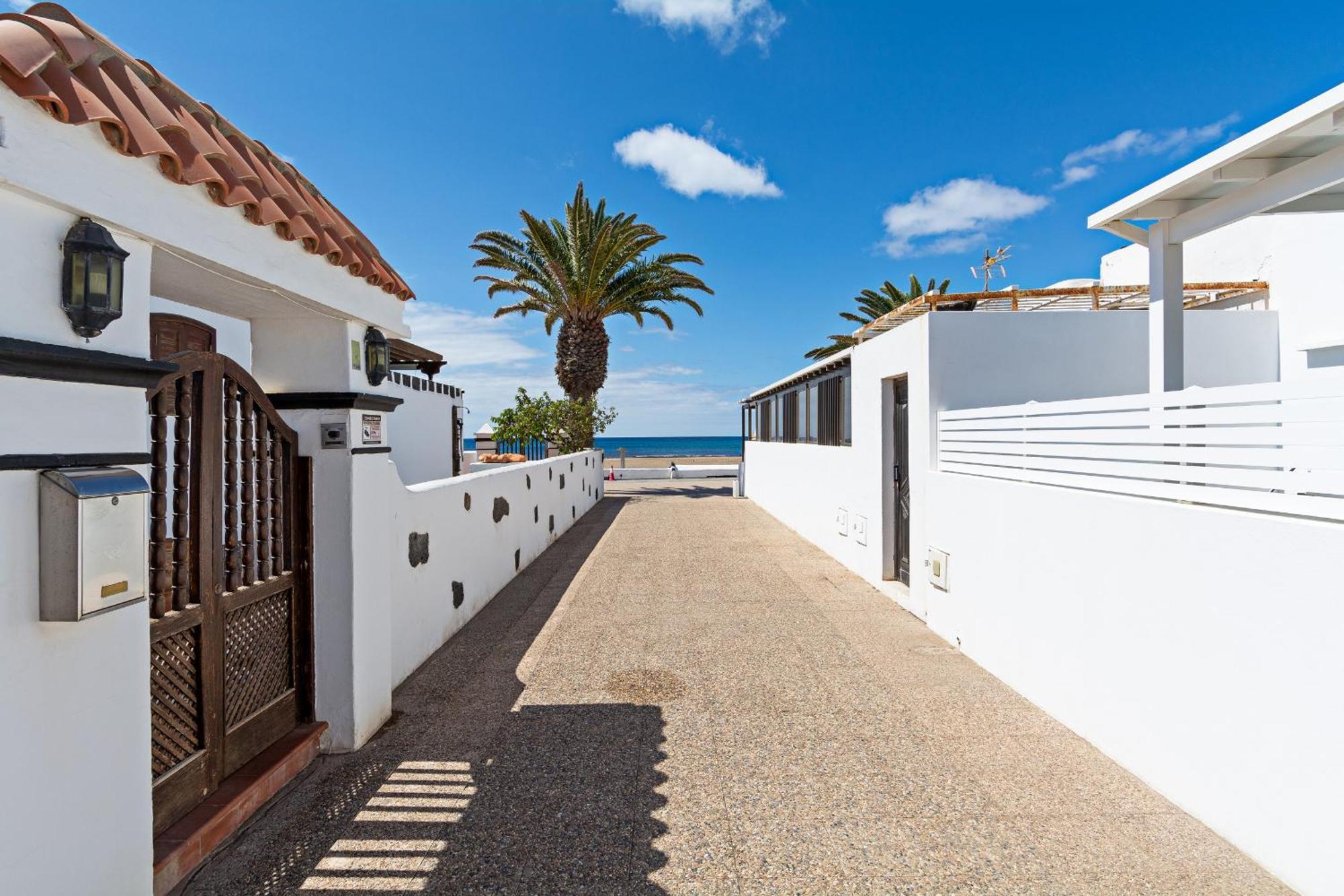 2Br Terrace Home - 10 Min Walk To The Beach بلايا هوندا المظهر الخارجي الصورة